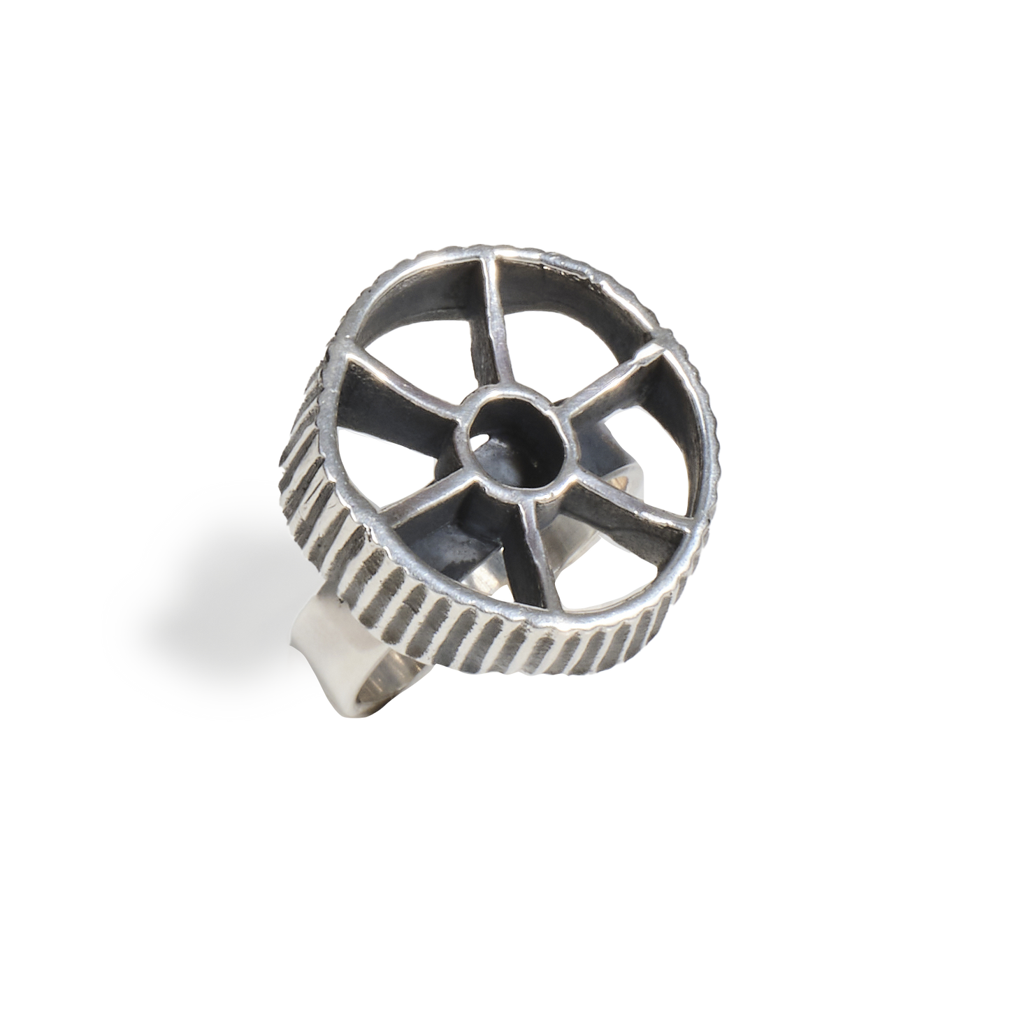 Anello "Ruota" in Argento Martellato - Collezione Granianum