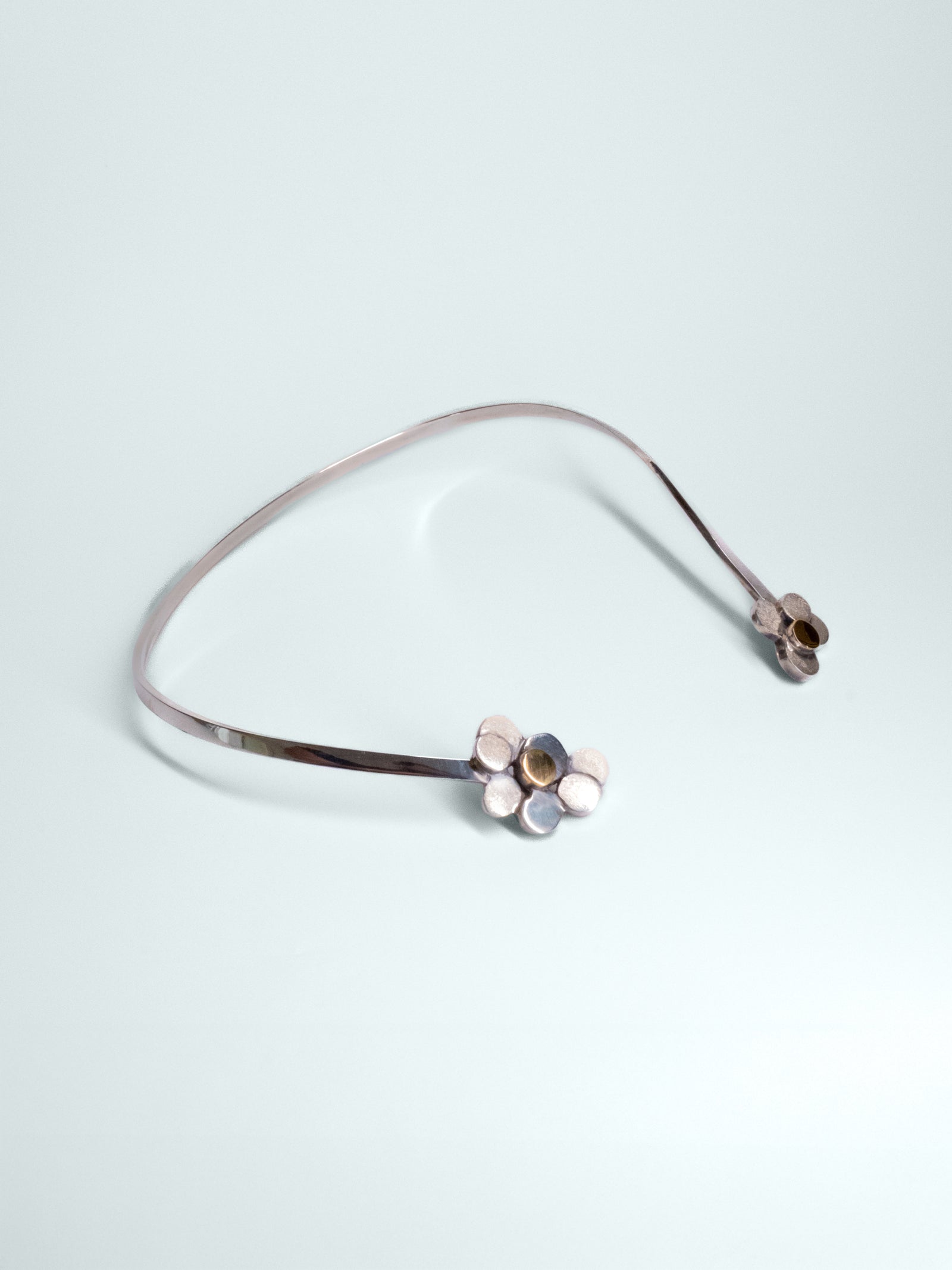 Collarino Rigido Floreale in Argento e Oro 18kt - Collezione Volumetrica